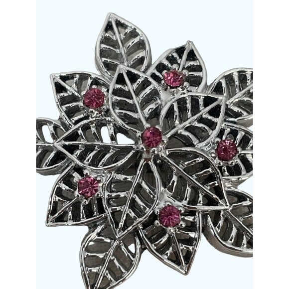 Gerry's Brooch Vintage Pink Rhinestones Silvertone Metal Leaf Motif - Picture 3 of 6